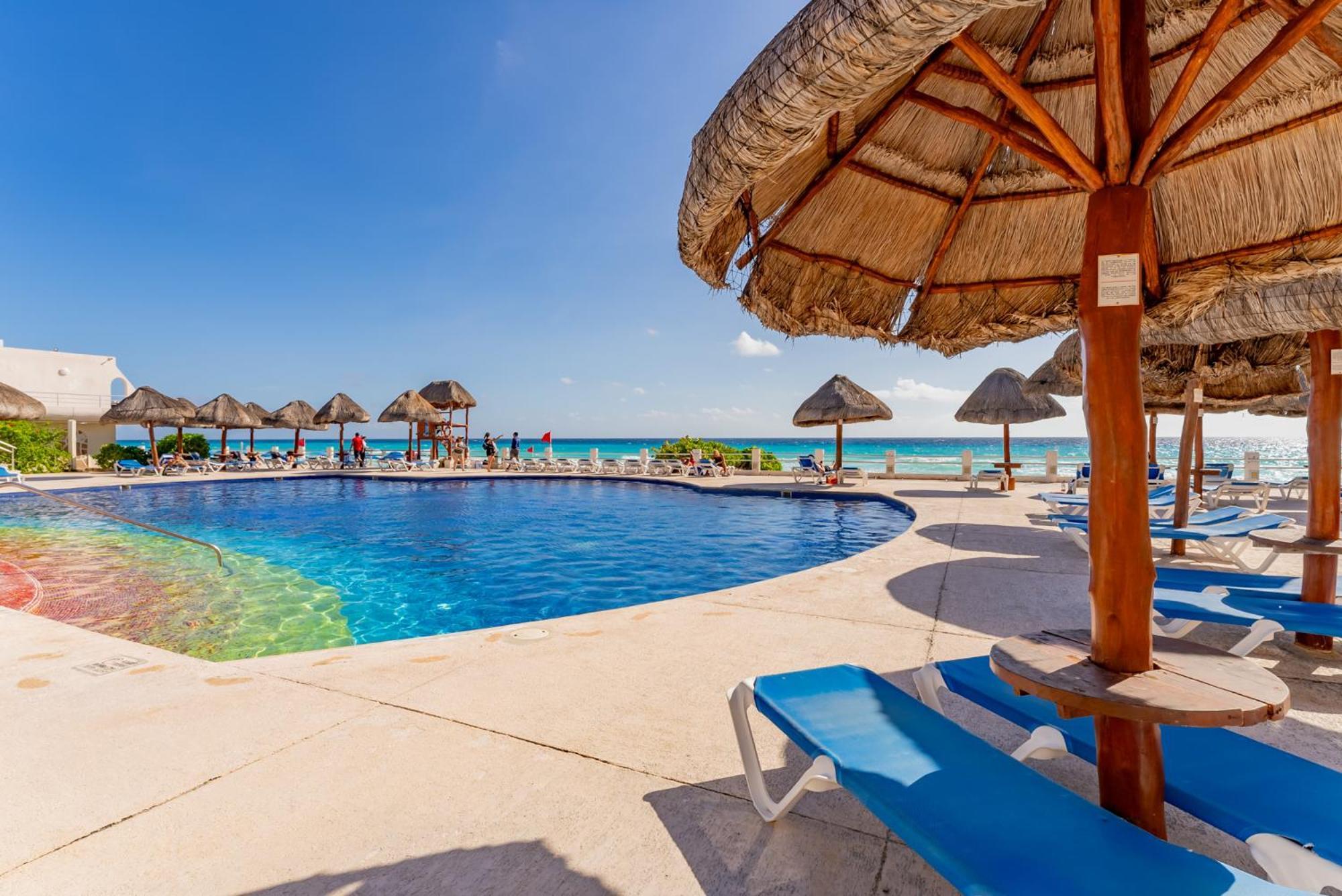 Amazing Caribbean Ocean View At Villas Marlin In Канкун Екстериор снимка
